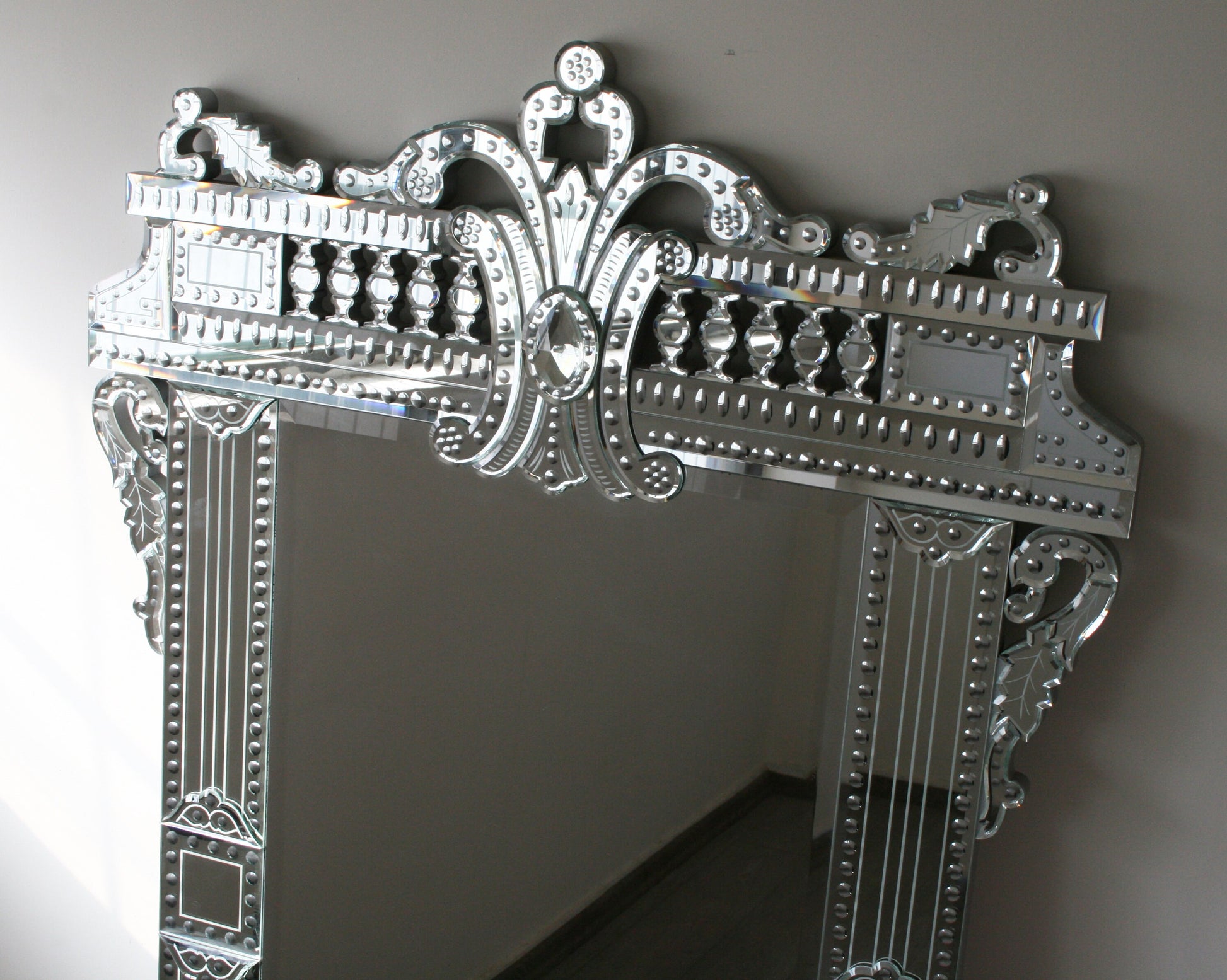 Venetian Mirror, Beveled Mirror, French Style, Hand crafted, Art-Dia